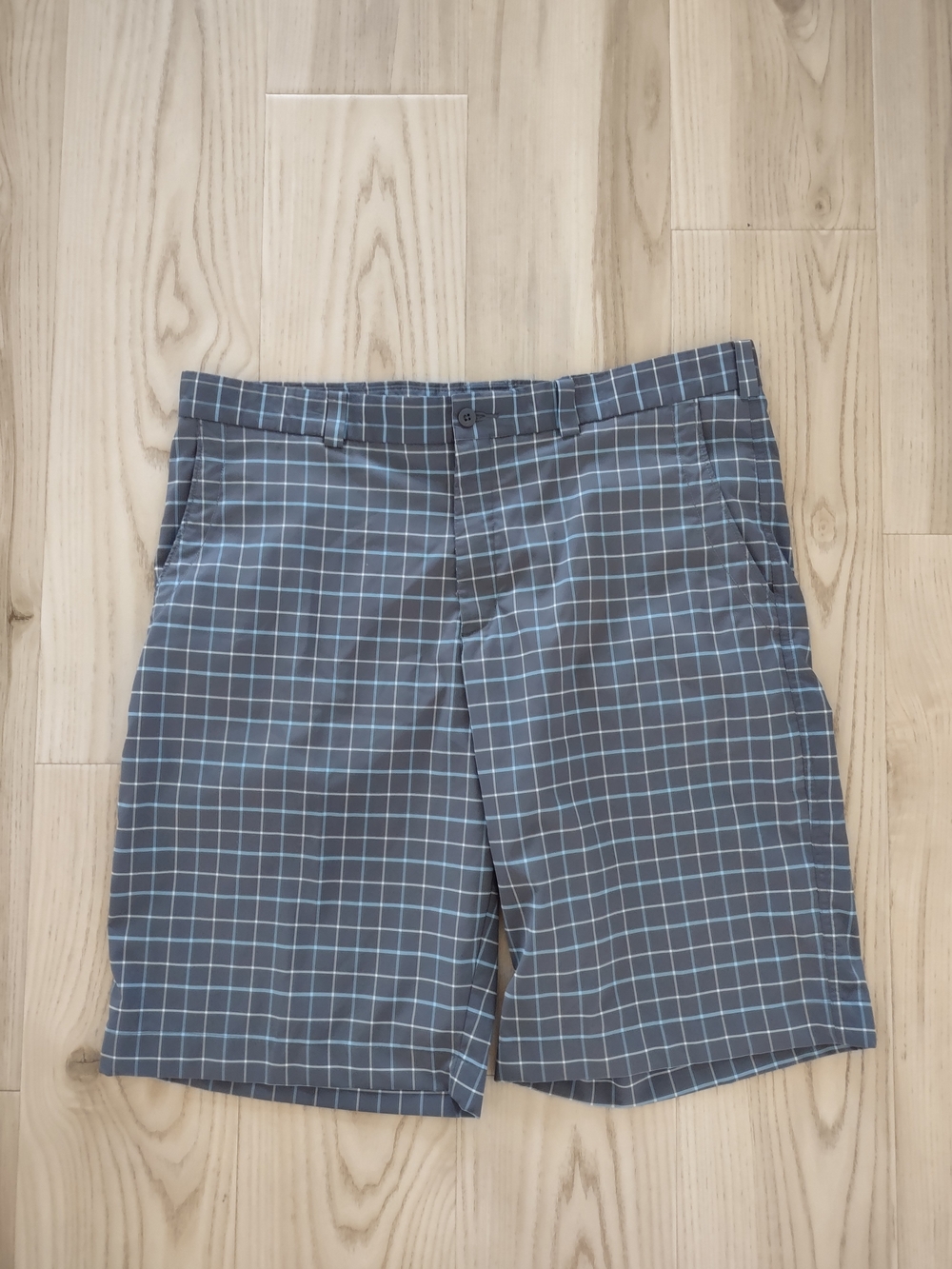 Nike Golf Shorts Mens Size 38 Plaid Dri Fit Gray Performance Chino Pockets